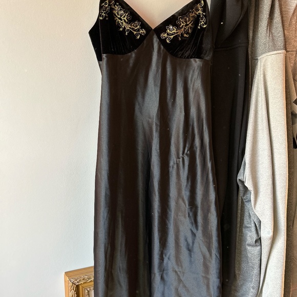 20 items!Red Dress and Lingerie Bundle - WITH BONUS JEWELRY - Picture 7 of 15